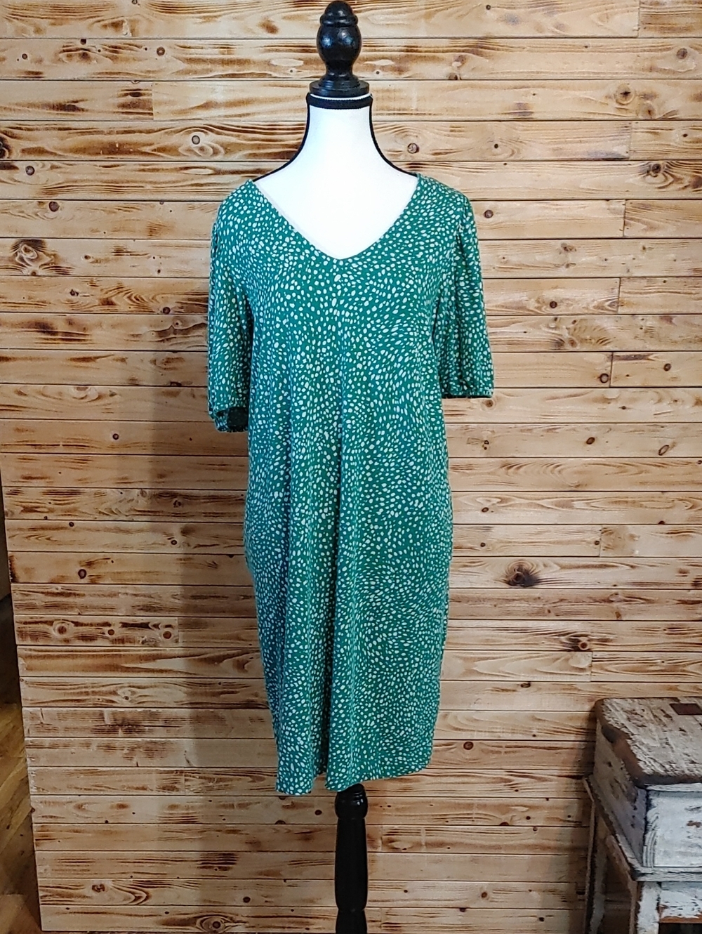 J. Jill Green V-Neck Midi Dress with White Dot Print